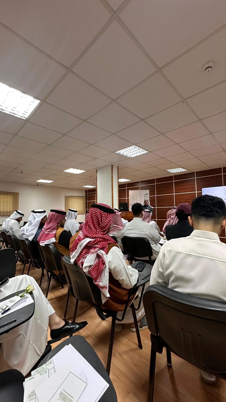 دورة تأهيل أطباء الأسنان حديثي التخرج للعمل في القطاع الخاص
