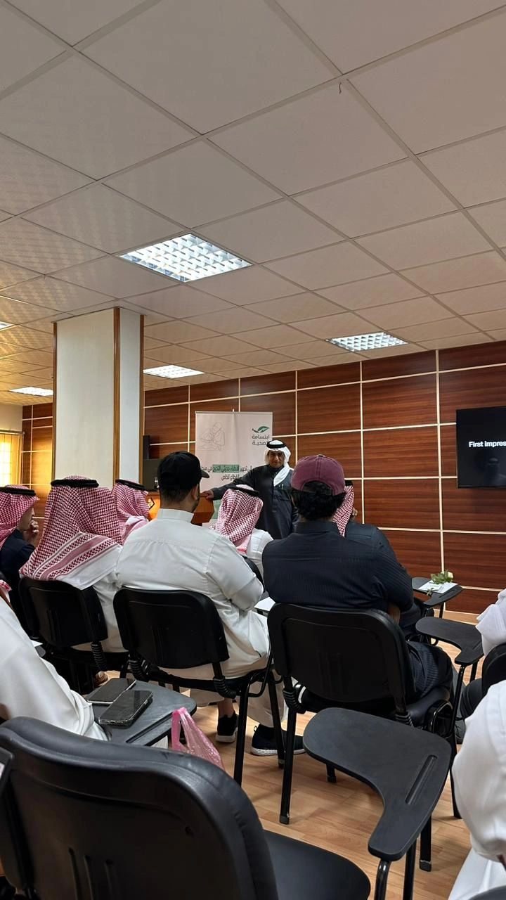 دورة تأهيل أطباء الأسنان حديثي التخرج للعمل في القطاع الخاص