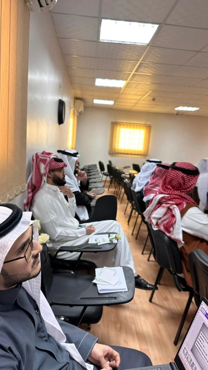 دورة تأهيل أطباء الأسنان حديثي التخرج للعمل في القطاع الخاص